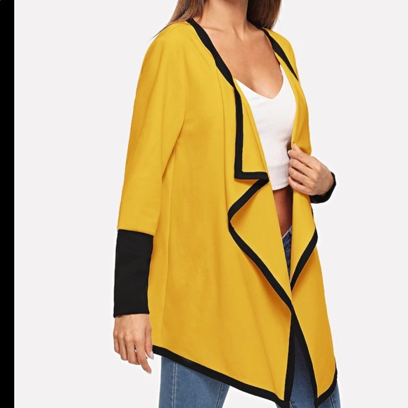 SOLD: Yellow Waterfall Collar Cuff Coat - Picture 3 of 4